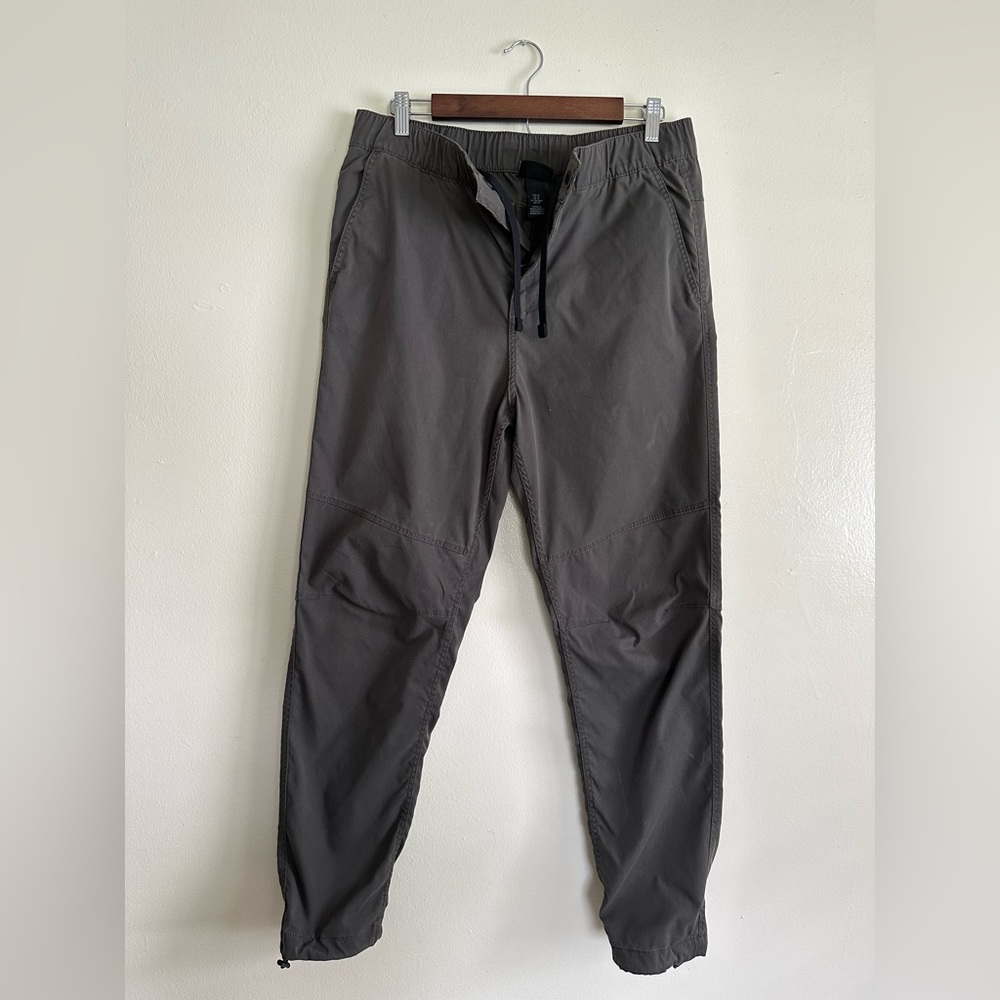 H&M Slim Fit Athletic Pants, Medium (sz33), Charcoal Grey